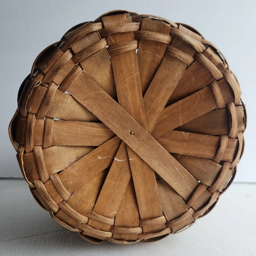 Vintage Bishop Hill Collection Round Woven Basket with Handles
